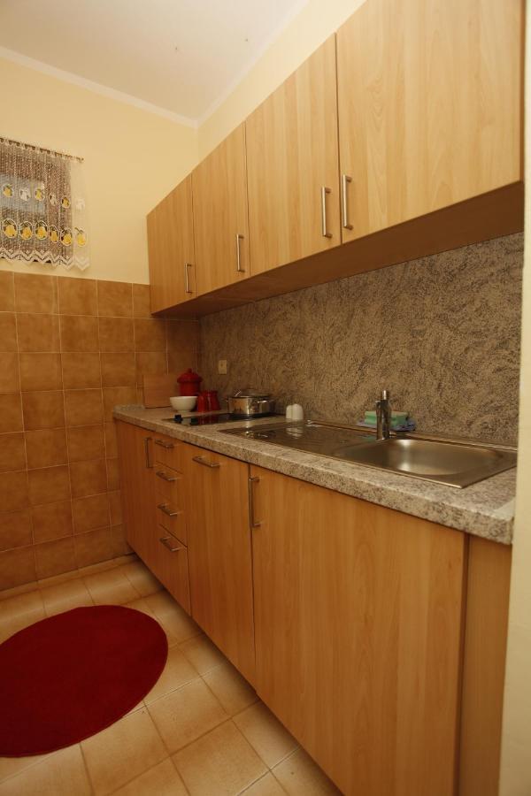 Apartments Perovic Будва Екстер'єр фото