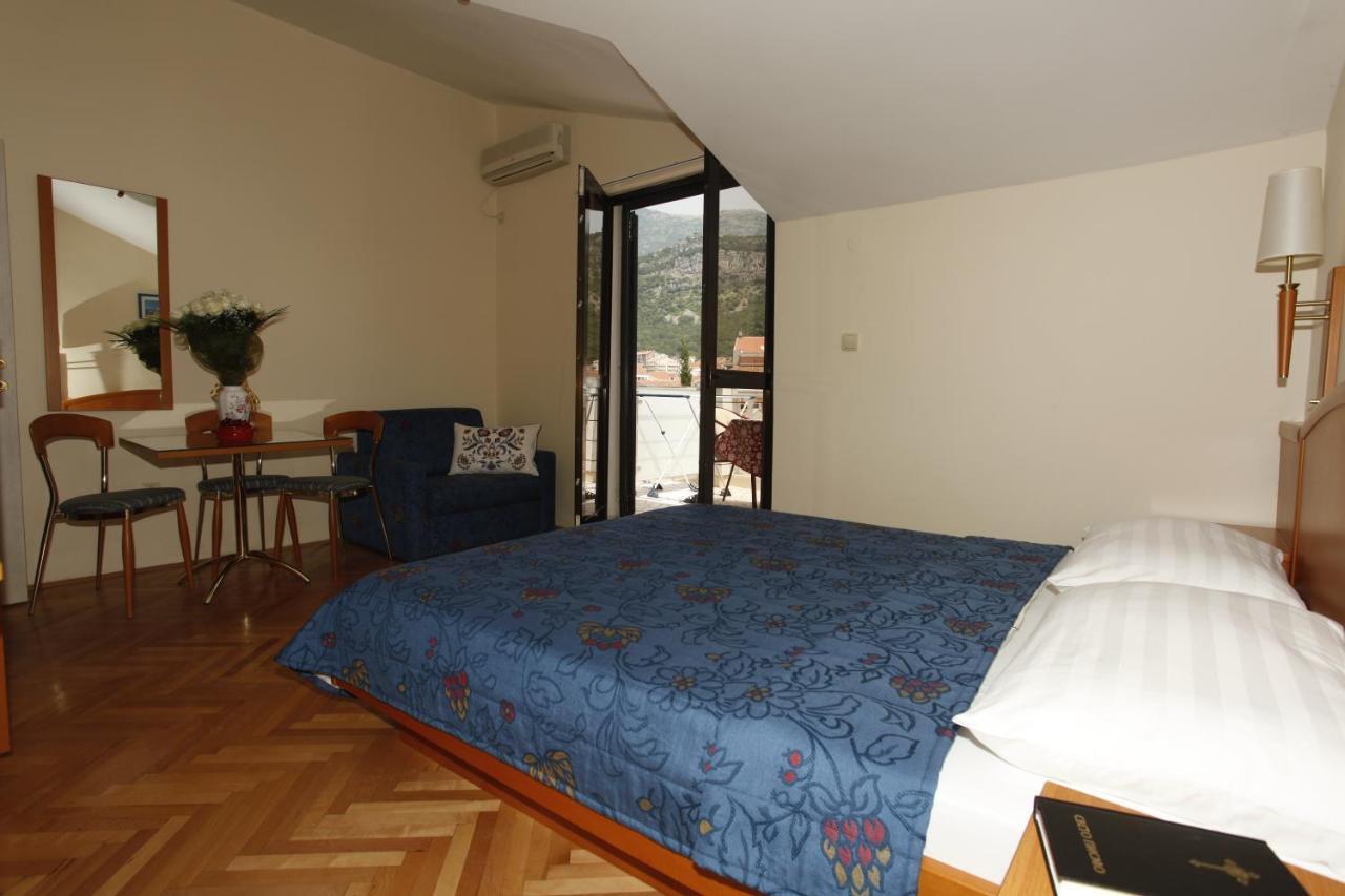 Apartments Perovic Будва Екстер'єр фото
