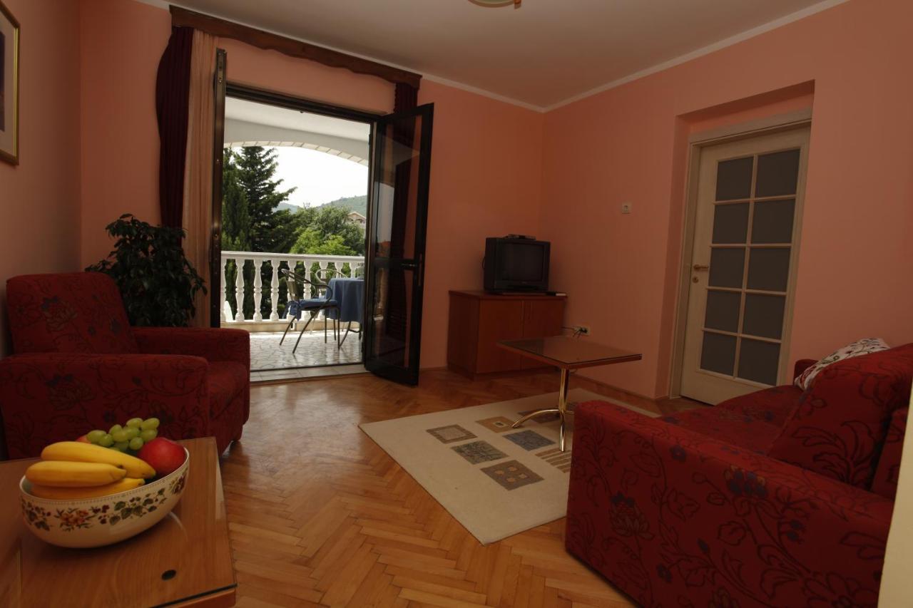 Apartments Perovic Будва Екстер'єр фото